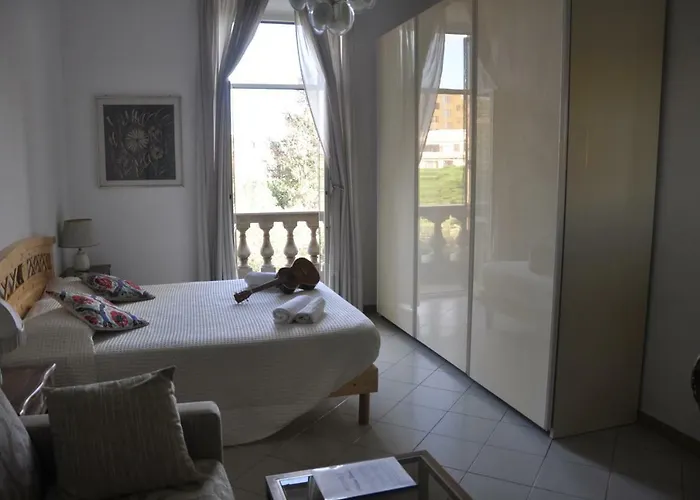 Interno 7 * רומא